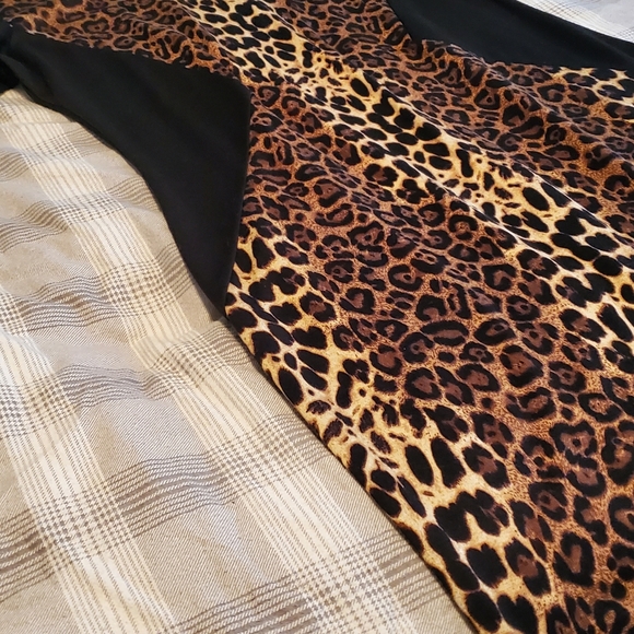 Leppard print dress - Picture 3 of 7